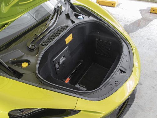 https://i.i-sgcm.com/new_cars/cars/21516/21516_g53