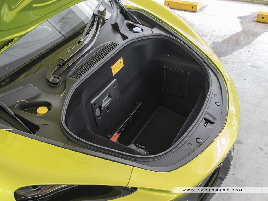 https://i.i-sgcm.com/new_cars/cars/21516/21516_g53