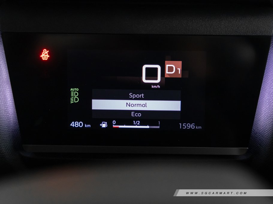 https://i.i-sgcm.com/new_cars/cars/21518/21518_g33