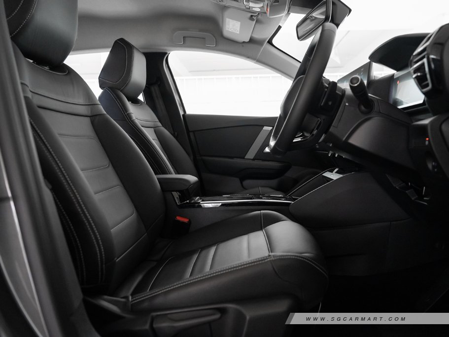 https://i.i-sgcm.com/new_cars/cars/21518/21518_g51