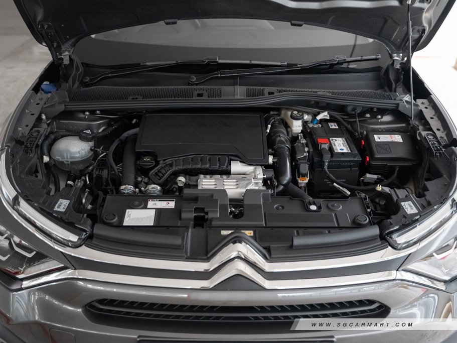 https://i.i-sgcm.com/new_cars/cars/21518/21518_g57
