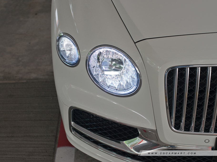 https://i.i-sgcm.com/new_cars/cars/21519/21519_g19