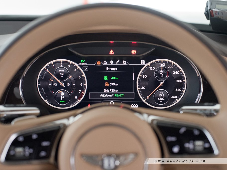 https://i.i-sgcm.com/new_cars/cars/21519/21519_g29
