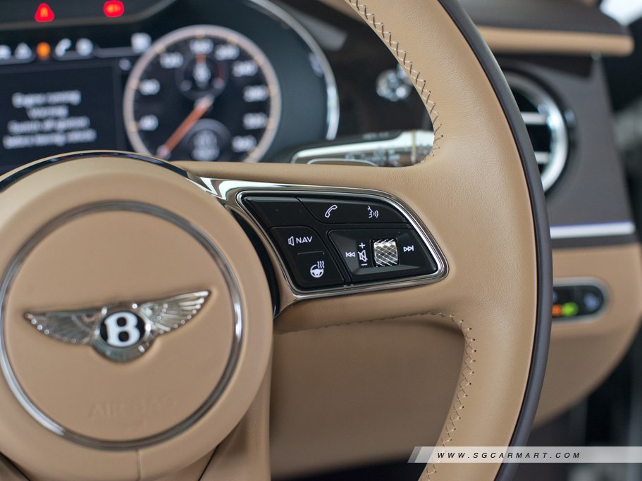 https://i.i-sgcm.com/new_cars/cars/21519/21519_g32