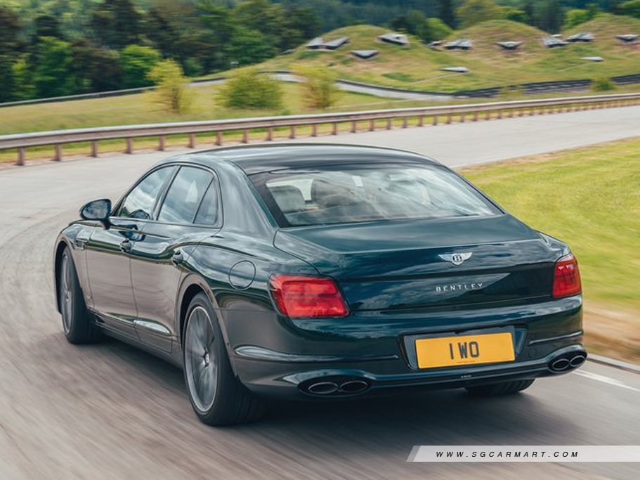 https://i.i-sgcm.com/new_cars/cars/21519/21519_g4