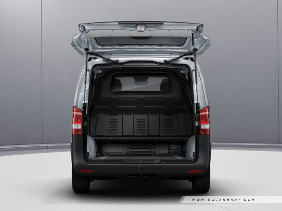 https://i.i-sgcm.com/new_cars/cars/21521/21521_g10