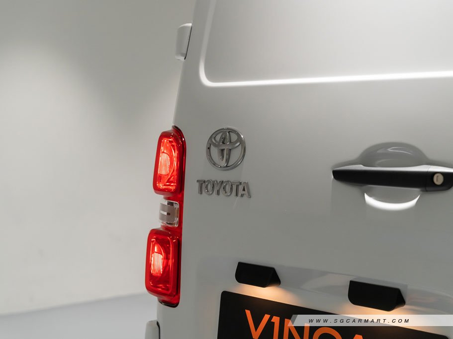Toyota Proace Electric 75 kWh 10