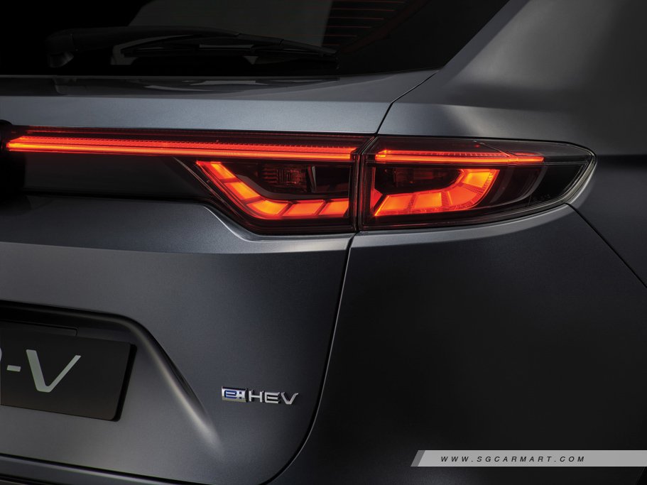 https://i.i-sgcm.com/new_cars/cars/21524/21524_g17