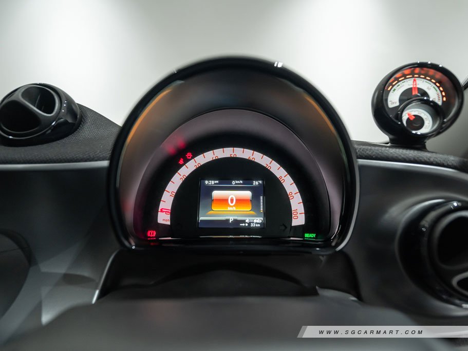https://i.i-sgcm.com/new_cars/cars/21525/21525_g20