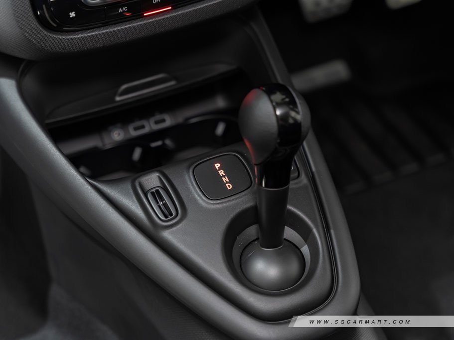 https://i.i-sgcm.com/new_cars/cars/21525/21525_g23