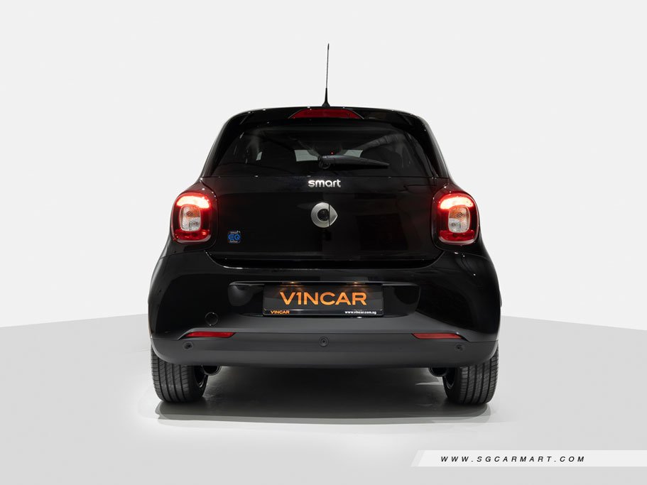 https://i.i-sgcm.com/new_cars/cars/21525/21525_g4