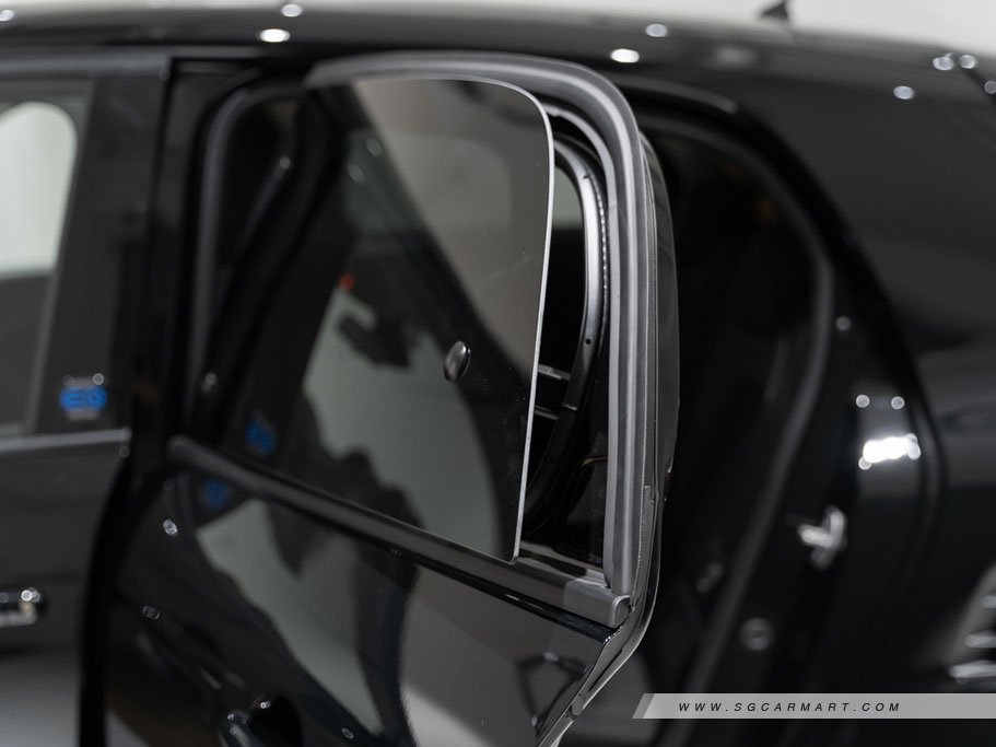 https://i.i-sgcm.com/new_cars/cars/21525/21525_g9