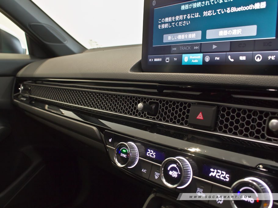 https://i.i-sgcm.com/new_cars/cars/21526/21526_g29