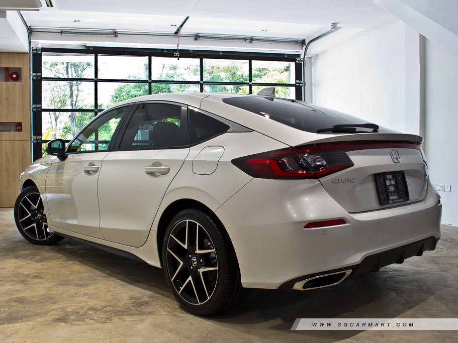 https://i.i-sgcm.com/new_cars/cars/21526/21526_g5