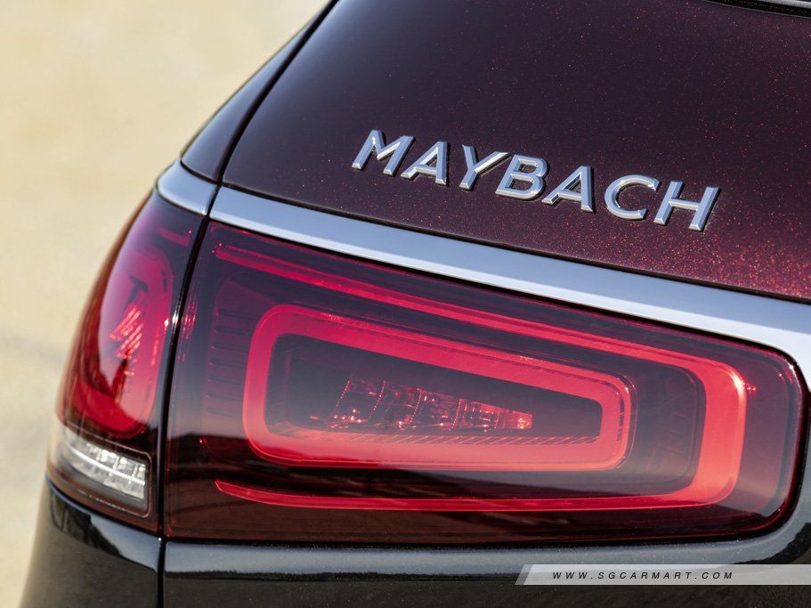 Mercedes-Benz Maybach GLS-Class Mild Hybrid GLS600 4MATIC 2 Tone 6