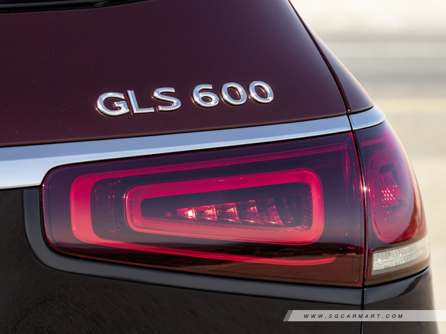 Mercedes-Benz Maybach GLS-Class Mild Hybrid GLS600 4MATIC 2 Tone 7