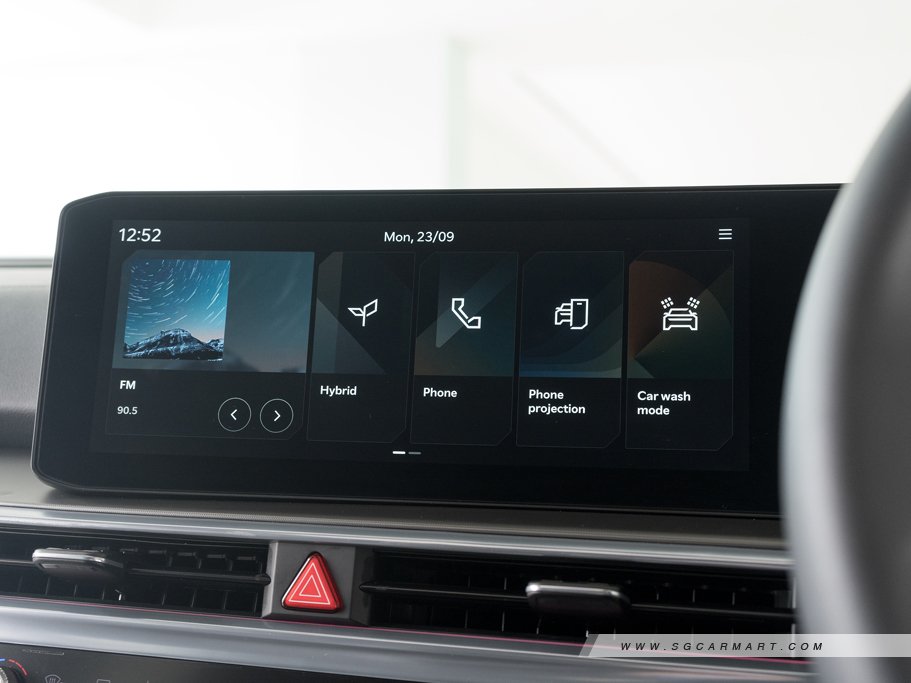 https://i.i-sgcm.com/new_cars/cars/21529/21529_g103