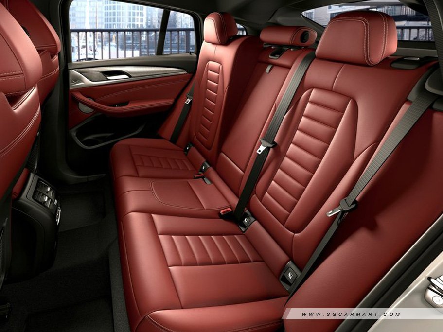 https://i.i-sgcm.com/new_cars/cars/21530/21530_g17