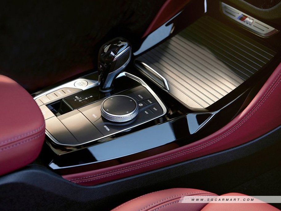https://i.i-sgcm.com/new_cars/cars/21530/21530_g20
