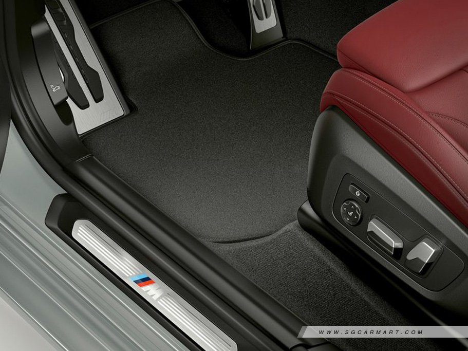 https://i.i-sgcm.com/new_cars/cars/21530/21530_g21