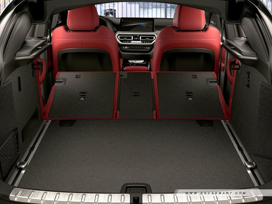 https://i.i-sgcm.com/new_cars/cars/21530/21530_g23