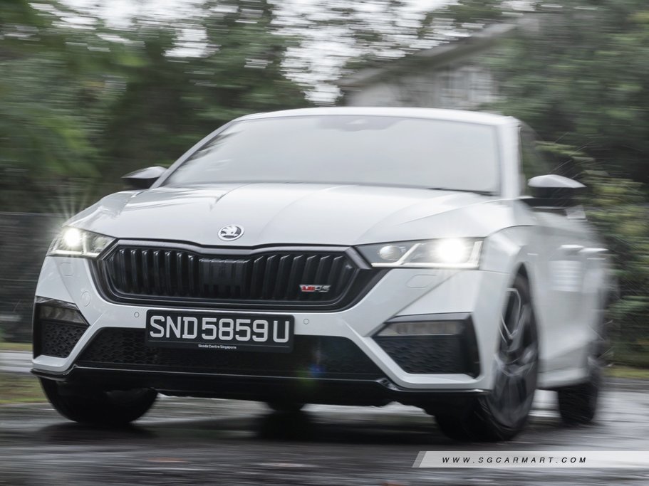 https://i.i-sgcm.com/new_cars/cars/21531/21531_g23