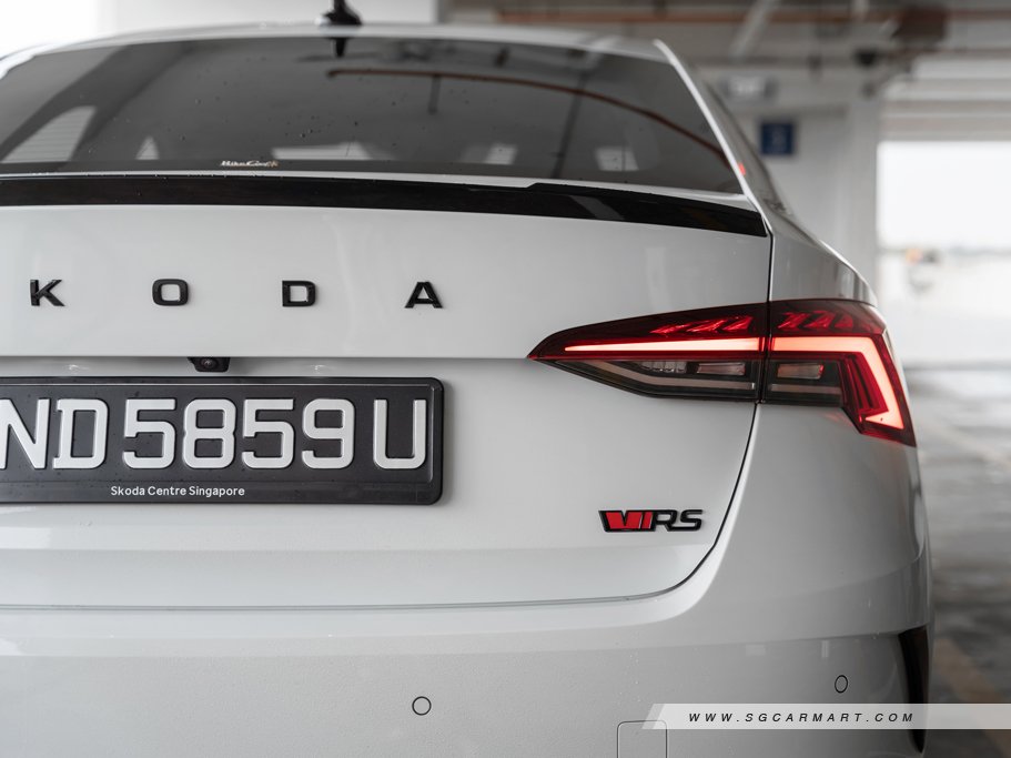 https://i.i-sgcm.com/new_cars/cars/21531/21531_g29