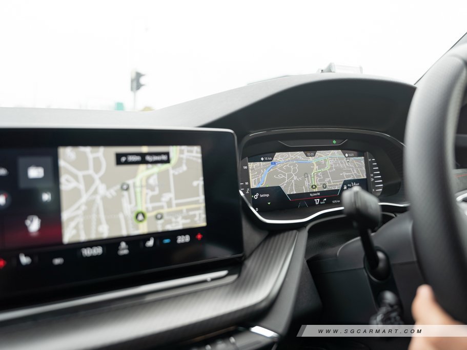 https://i.i-sgcm.com/new_cars/cars/21531/21531_g54