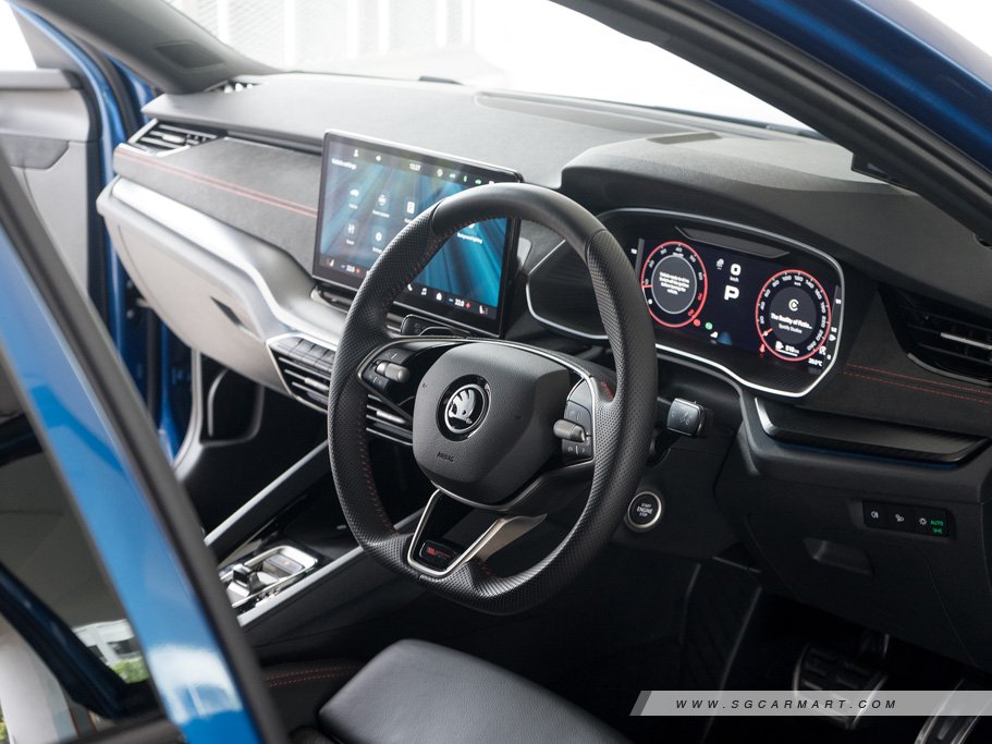 https://i.i-sgcm.com/new_cars/cars/21531/21531_g87