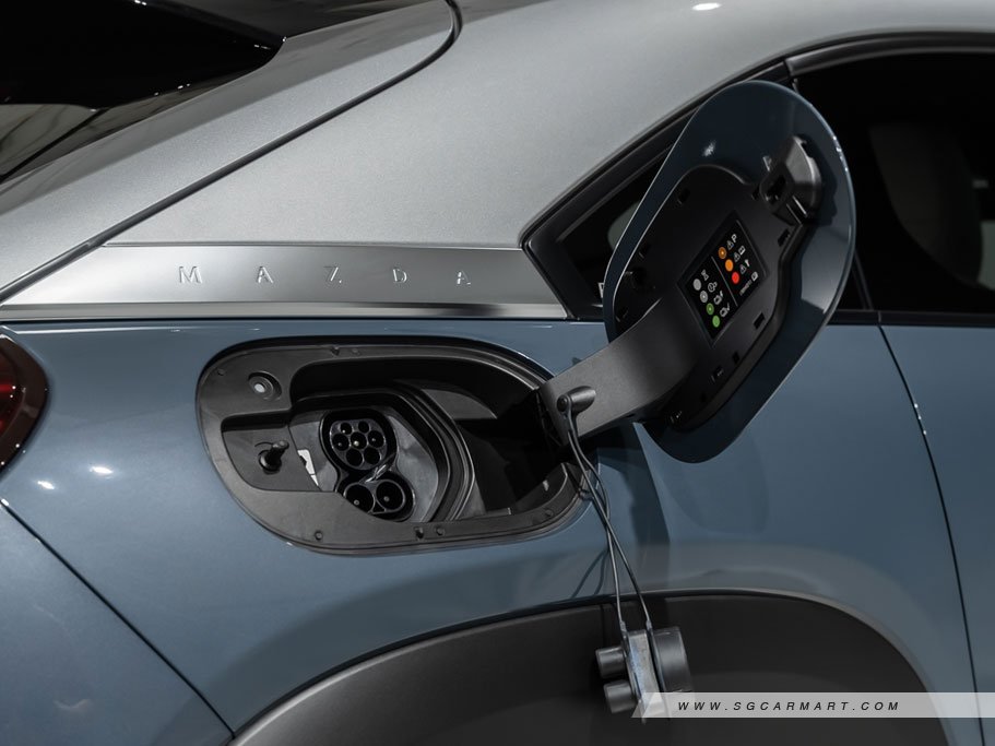 https://i.i-sgcm.com/new_cars/cars/21534/21534_g10