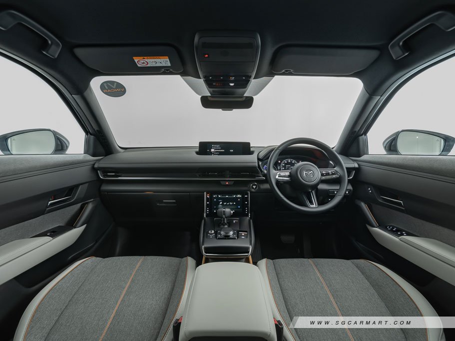 https://i.i-sgcm.com/new_cars/cars/21534/21534_g17