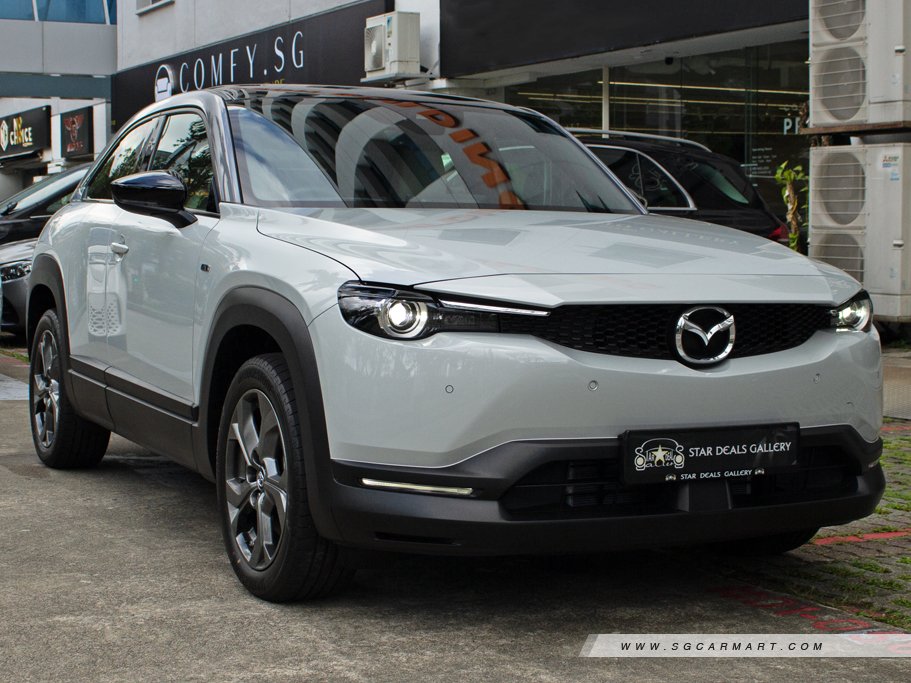 https://i.i-sgcm.com/new_cars/cars/21534/21534_g27