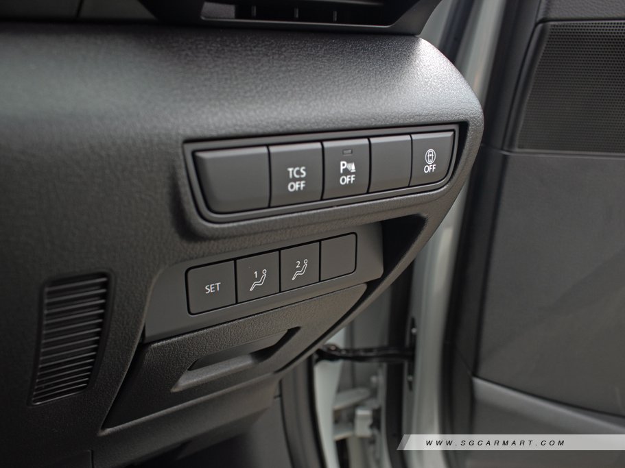 https://i.i-sgcm.com/new_cars/cars/21534/21534_g36