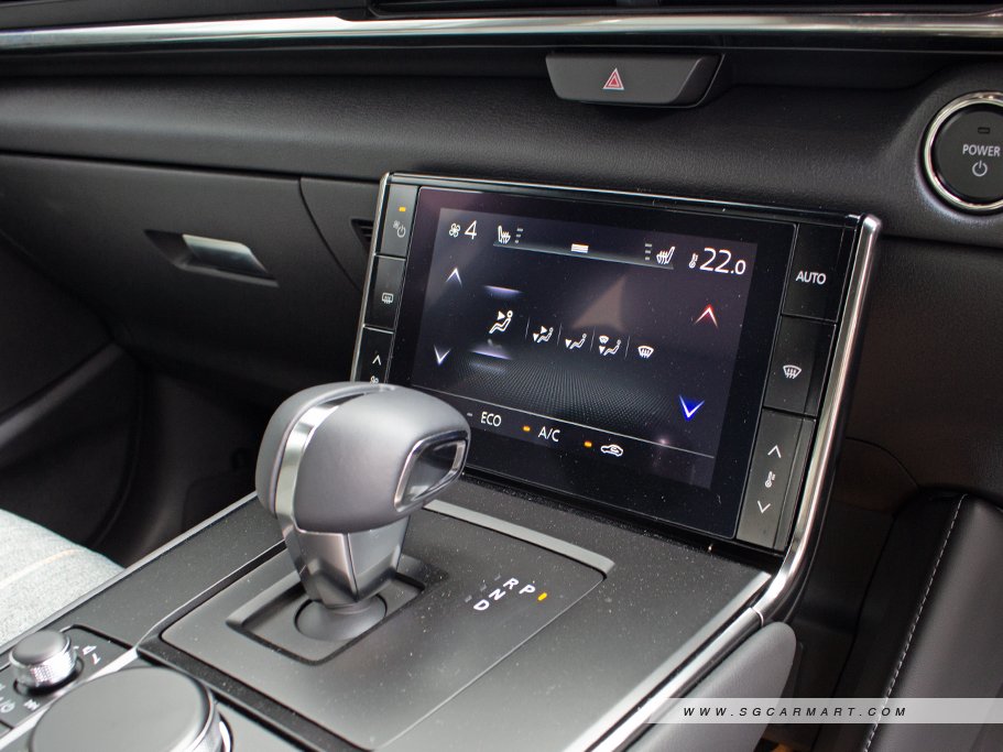 https://i.i-sgcm.com/new_cars/cars/21534/21534_g40