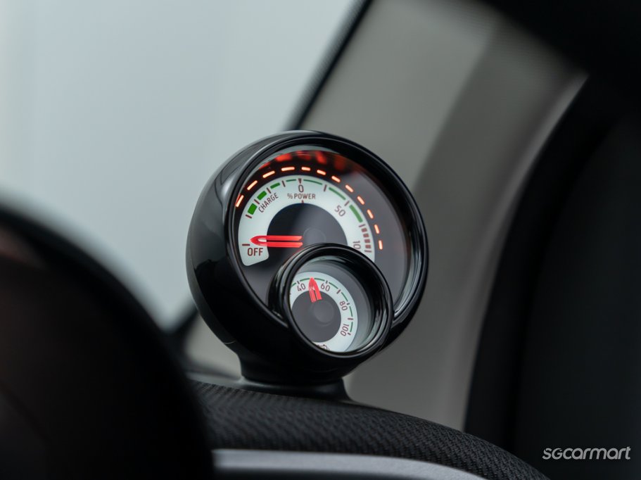 https://i.i-sgcm.com/new_cars/cars/21537/21537_g21