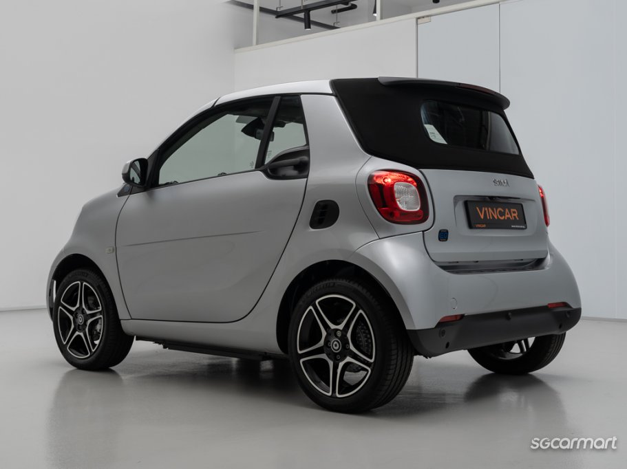https://i.i-sgcm.com/new_cars/cars/21537/21537_g3