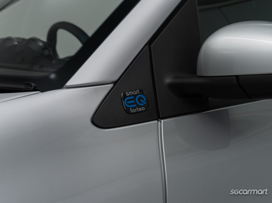https://i.i-sgcm.com/new_cars/cars/21537/21537_g8