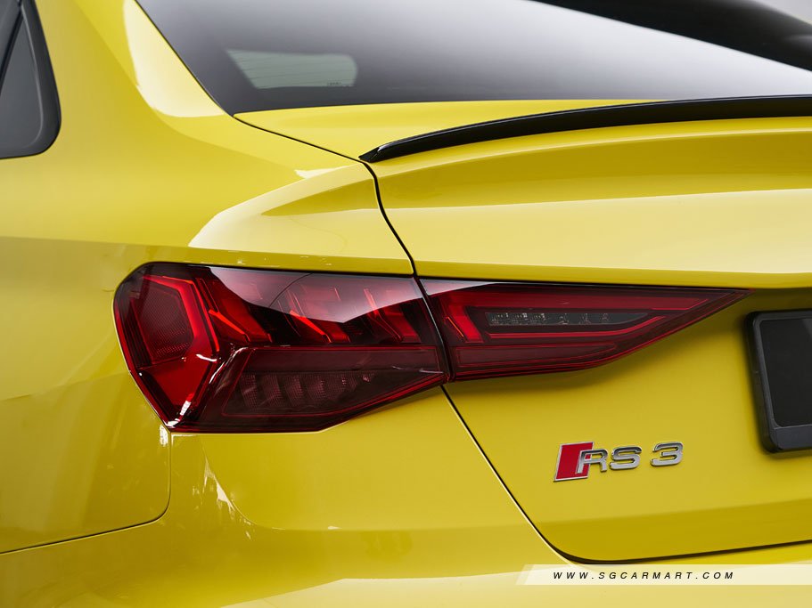 https://i.i-sgcm.com/new_cars/cars/21541/21541_g18