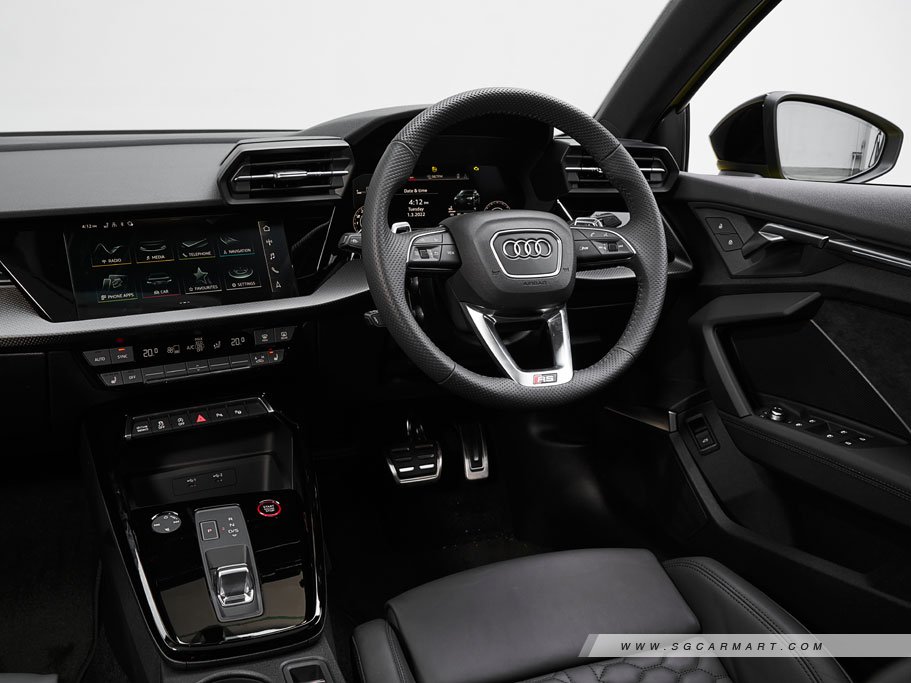 https://i.i-sgcm.com/new_cars/cars/21541/21541_g26