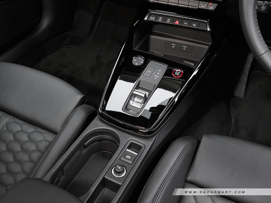 https://i.i-sgcm.com/new_cars/cars/21541/21541_g39