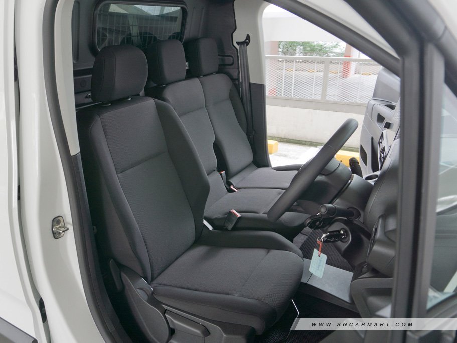 https://i.i-sgcm.com/new_cars/cars/21543/21543_g38
