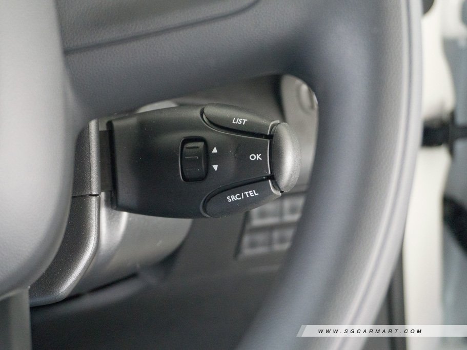 https://i.i-sgcm.com/new_cars/cars/21543/21543_g47