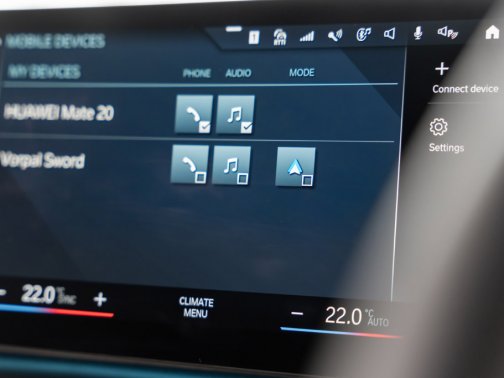 https://i.i-sgcm.com/new_cars/cars/21544/21544_g100