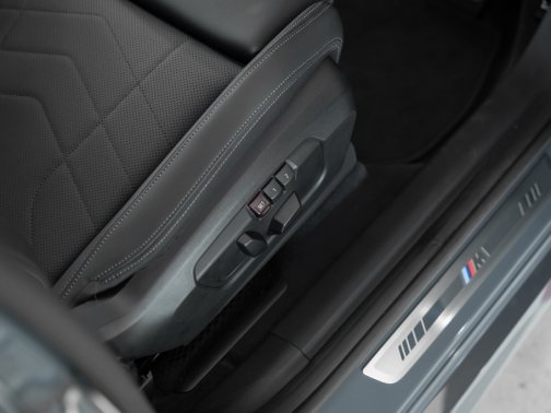 https://i.i-sgcm.com/new_cars/cars/21544/21544_g158
