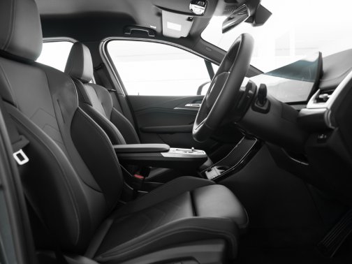 https://i.i-sgcm.com/new_cars/cars/21544/21544_g166