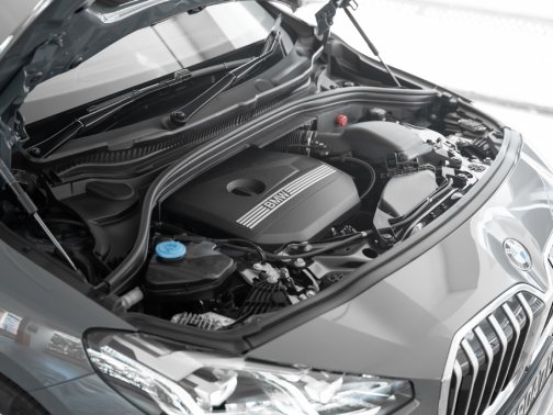 https://i.i-sgcm.com/new_cars/cars/21544/21544_g169