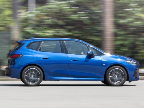 https://i.i-sgcm.com/new_cars/cars/21544/21544_g73