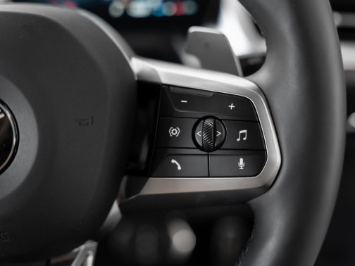 https://i.i-sgcm.com/new_cars/cars/21544/21544_g93