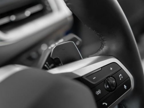 https://i.i-sgcm.com/new_cars/cars/21544/21544_g94
