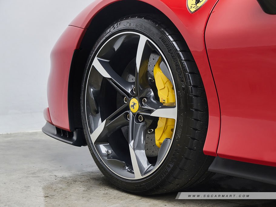 Ferrari SF90 Stradale Plug-in Hybrid 4.0 V8 11